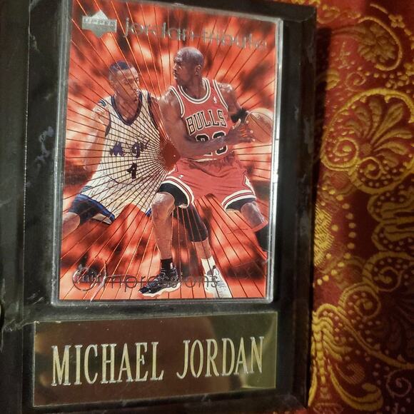 Michael Jordan - Picture 1 of 5